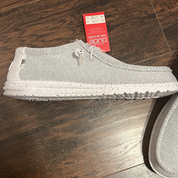 Hey dude- Wally Sox in Stone White - Picture 2 of 4